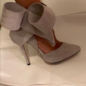 Amina Abdul Jillil Grey suede heel